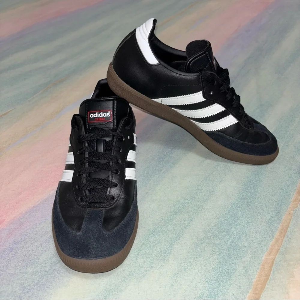 Adidas Samba Sneakers Black White shoes men’s 7 / women’s 8